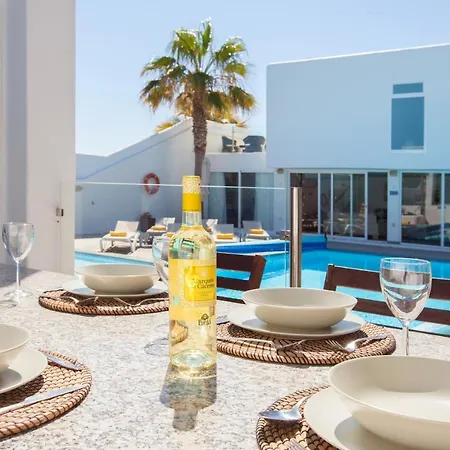Casa Terrero Dos - 6 Bedroom - Heated Pool - Pool Table - Jacuzzi - Separate Annex *