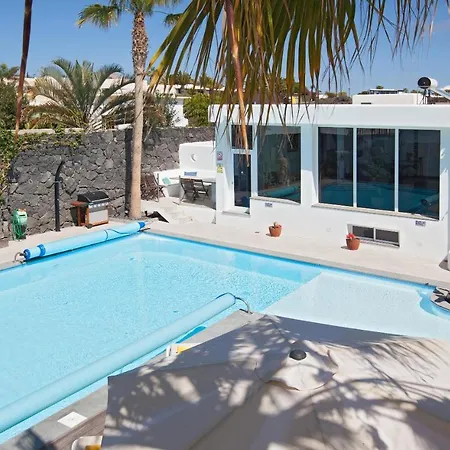 Casa Terrero Dos - 6 Bedroom - Heated Pool - Pool Table - Jacuzzi - Separate Annex *